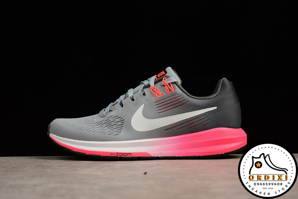 nike structure 21 women's