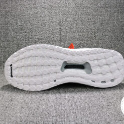giay-adidas-ultra-boost-3-0-triple-white-ba8841-1