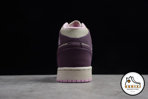 giay-nike-air-jordan-1-mid-gs-pro-purpledesert-sand-555112-500-3