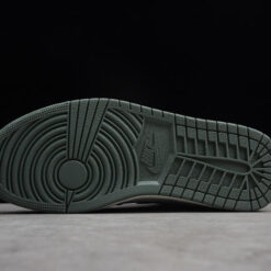 giay-nike-air-jordan-1-retro-high-og-clay-green-555088-135-1