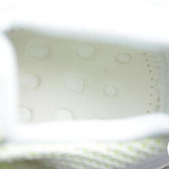 giay-adidas-ultra-boost-clima-solar-yellow-aq0481-5