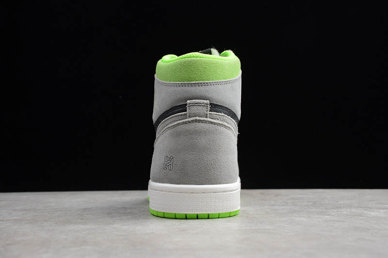 Nike air jordan 1 retro high og neutral hotsell grey / volt