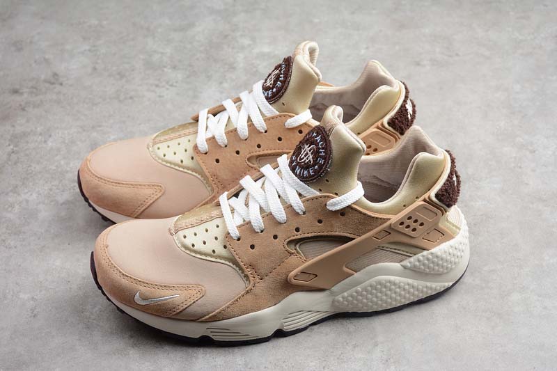 nike air huarache run desert sail