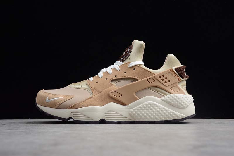 nike air huarache run desert sail