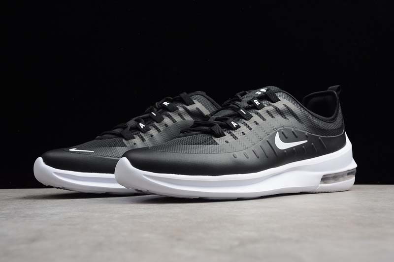 nike air max axis black men's