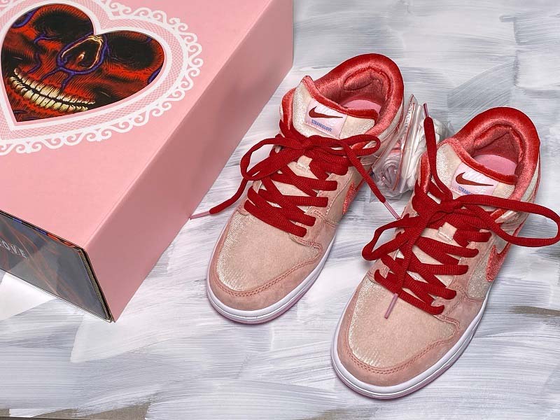 strange love sb box