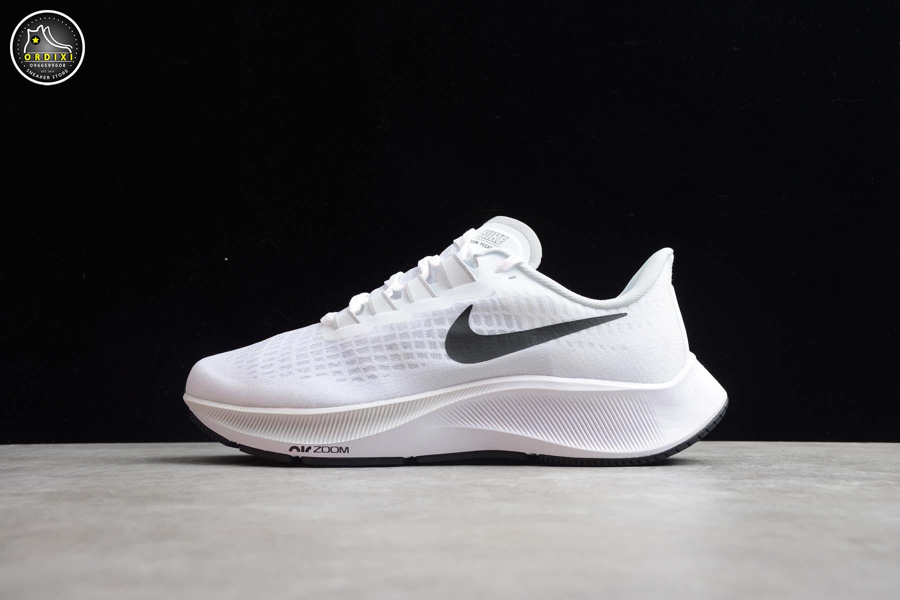 nike air zoom pegasus 37 platinum