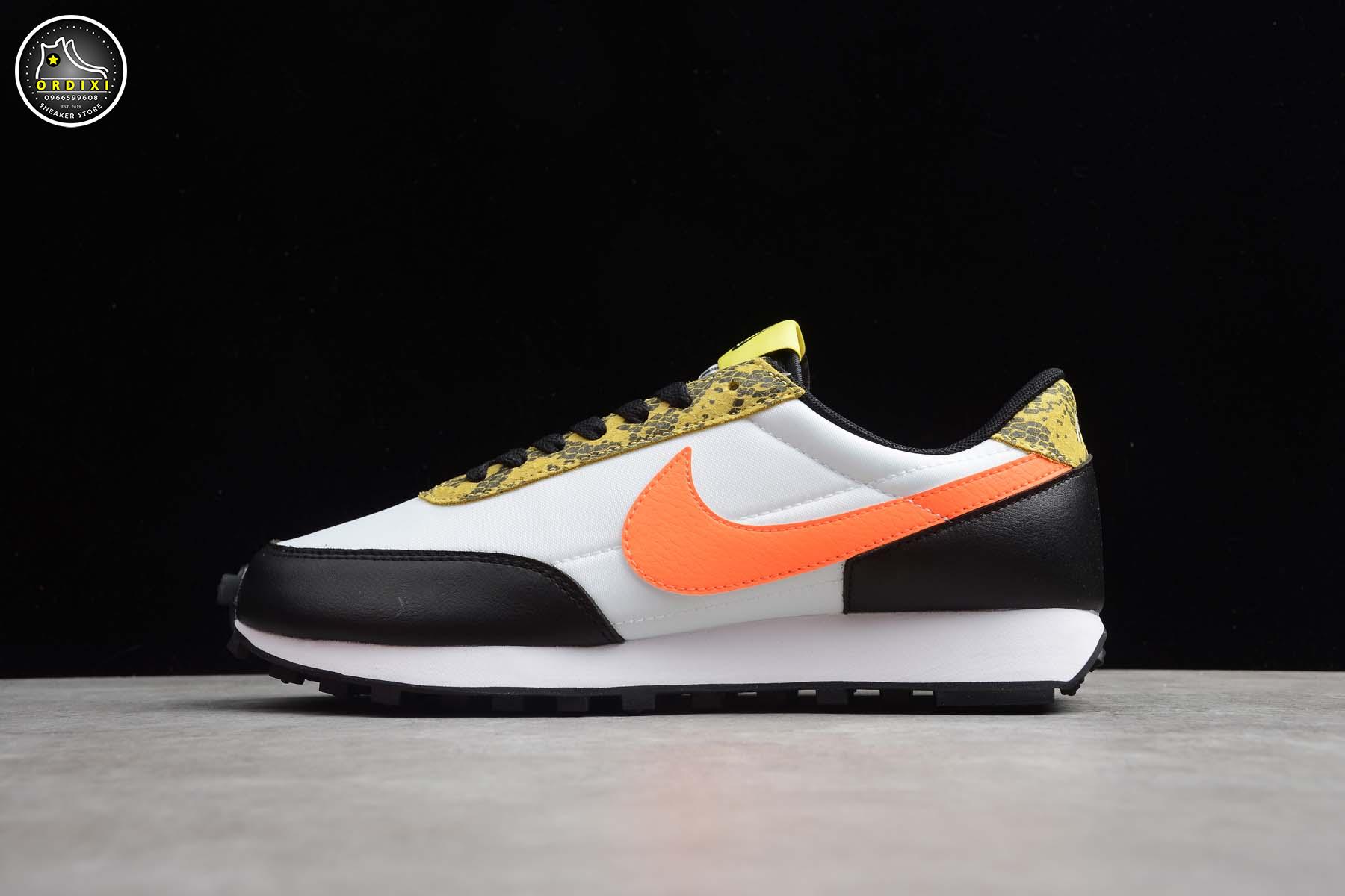 nike yellow daybreak