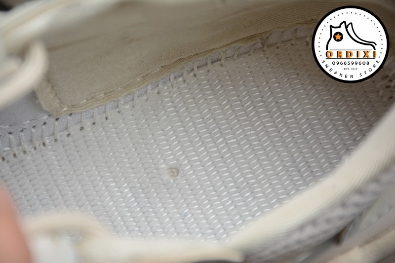 Adidas OZWEEGO Shoes - Beige FV9655 - Ordixi.com