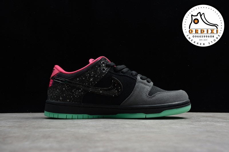 northern lights dunks low