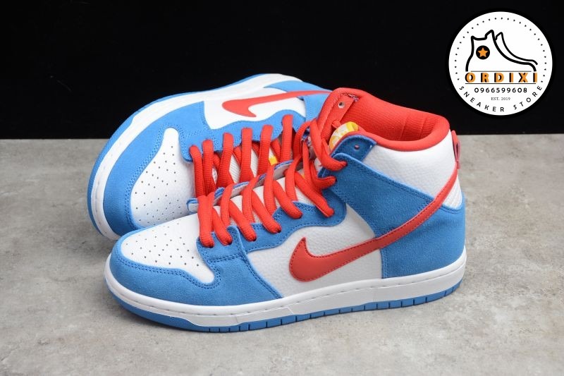 nike sb dunk high doraemon