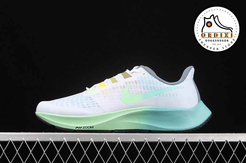 Nike Wmns Air Zoom Pegasus 37 'Butterfly' CZ8692-134 