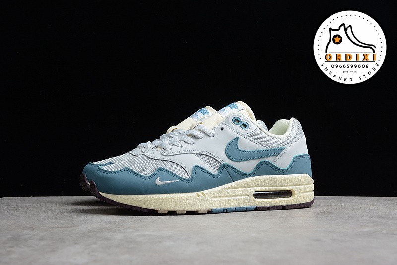 nike patta waves noise aqua